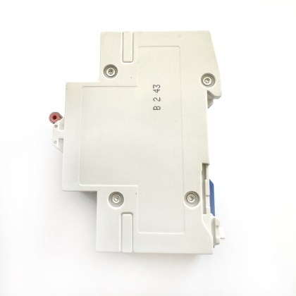 Clipsal TIS2100G AC22A 100A 100 Amp 2 Double Pole Isolator Main Switch Disconnector